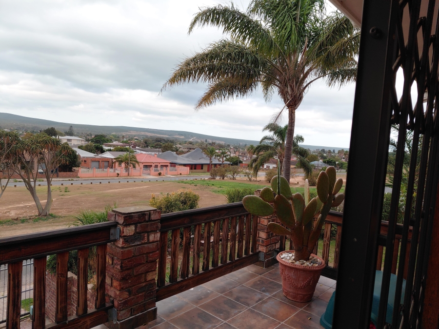 3 Bedroom Property for Sale in Bothasrus Eastern Cape